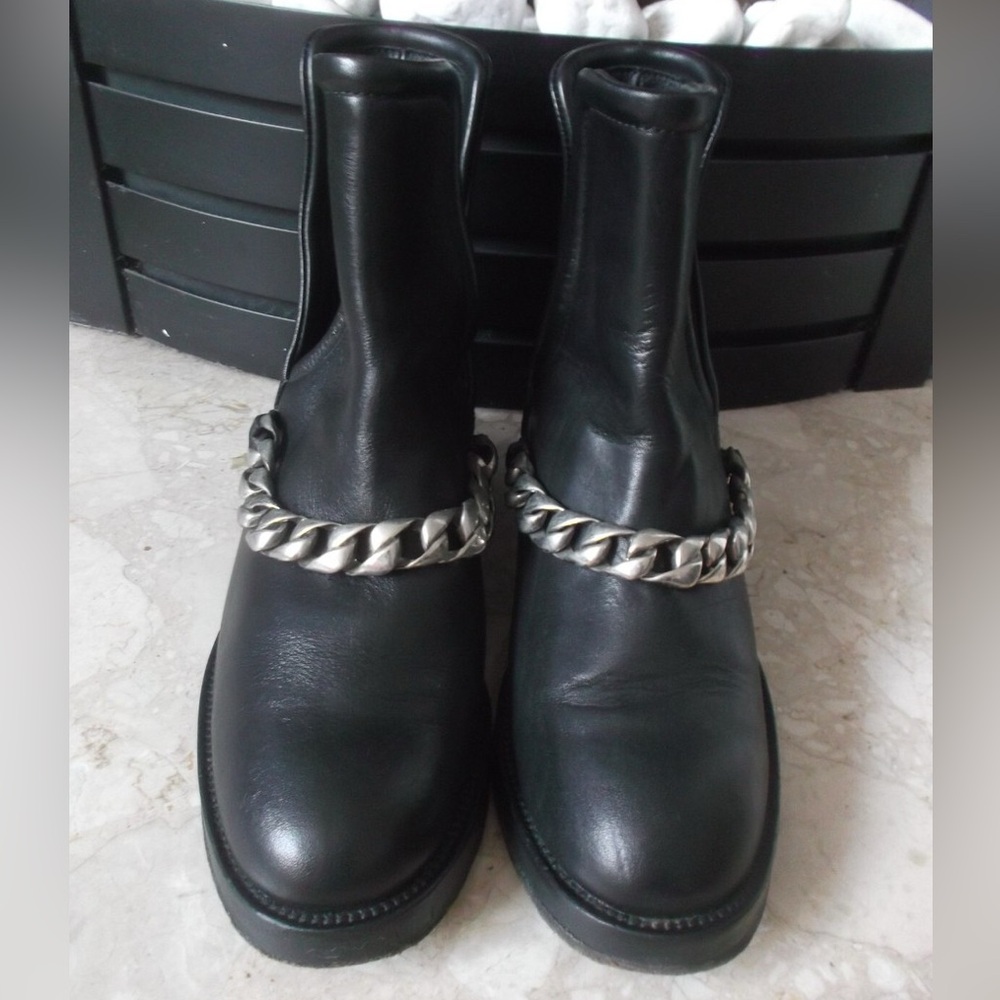 Sandro Atlanta Craig 39 silver chain chelsea boot biker boot